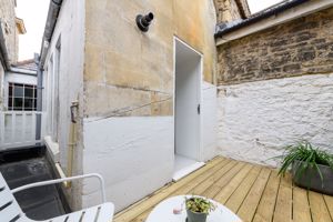 Deck- click for photo gallery